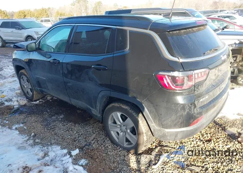 2022 Jeep Compass Latitude 4X4 from USA, damaged, VIN 3C4NJDBB9NT237525